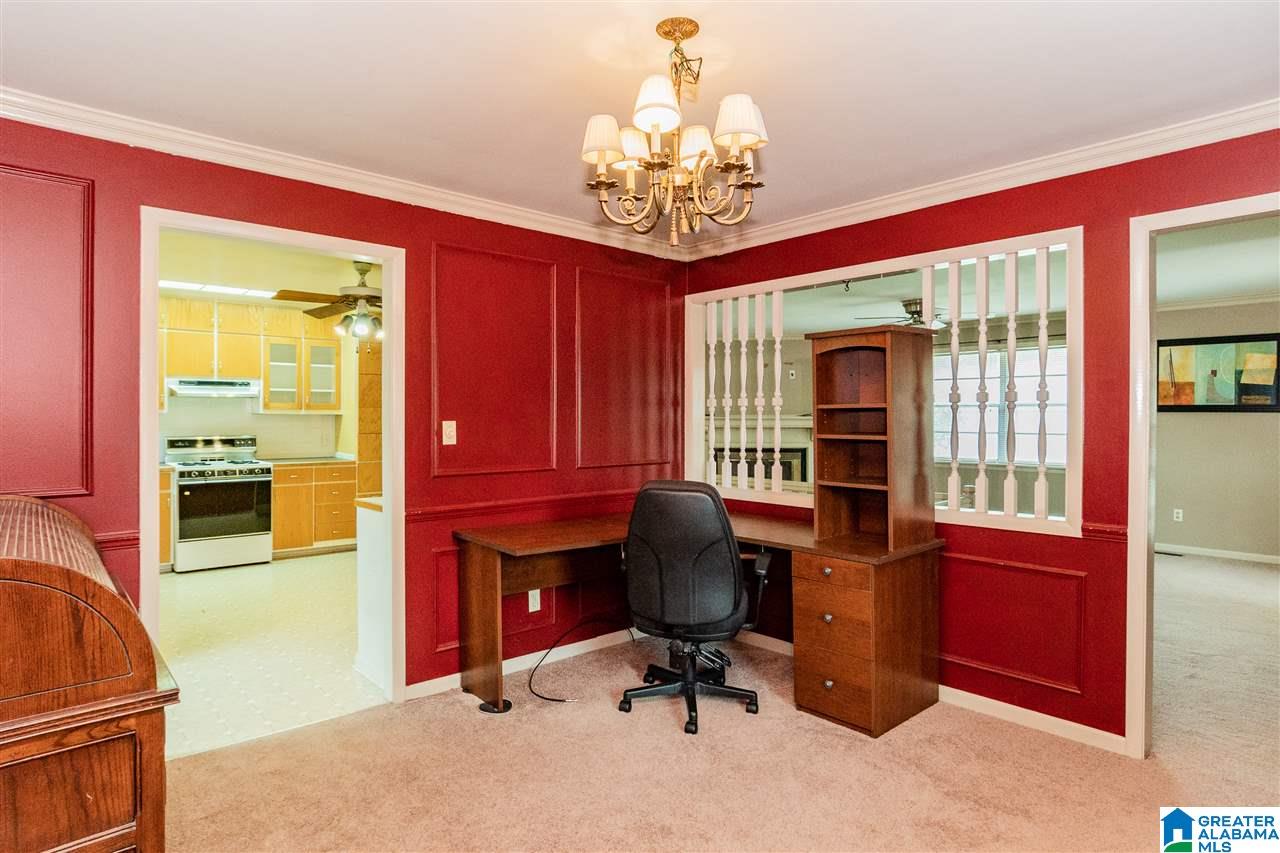 744 Crest Lane Birmingham, AL 35209 - Photo 8 of 43