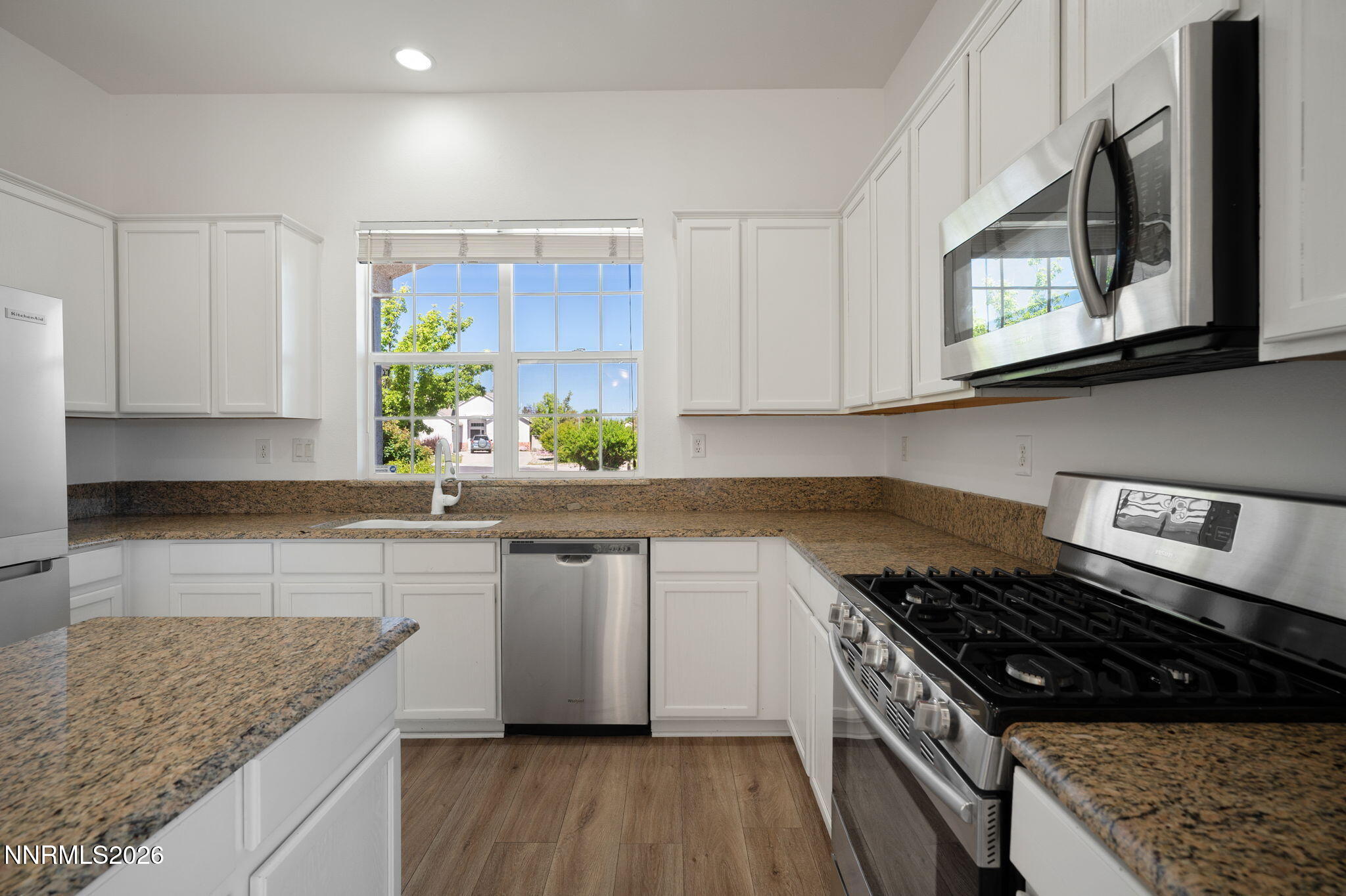 10140 Buckeye Court Reno, NV 89521 - Photo 15 of 52 9-web-or-mls-A7406329