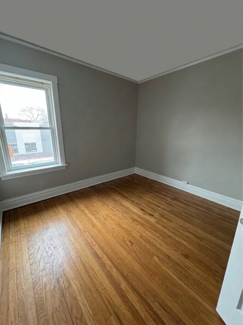 440 South Ridgeland Avenue, Unit 2S Oak Park, IL 60302 - Photo 5 of 9