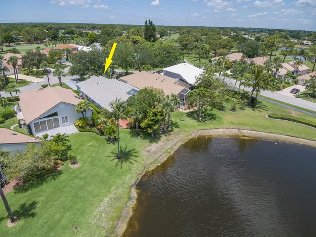 $689,000 | 12921 Oak Knoll Drive, Palm Beach Gardens, FL 33418