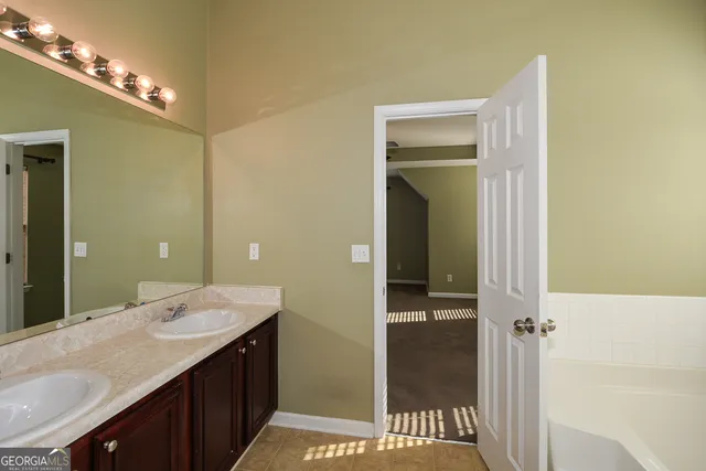 $2,300 | 137 Baywood Crossing, Hiram, GA 30141