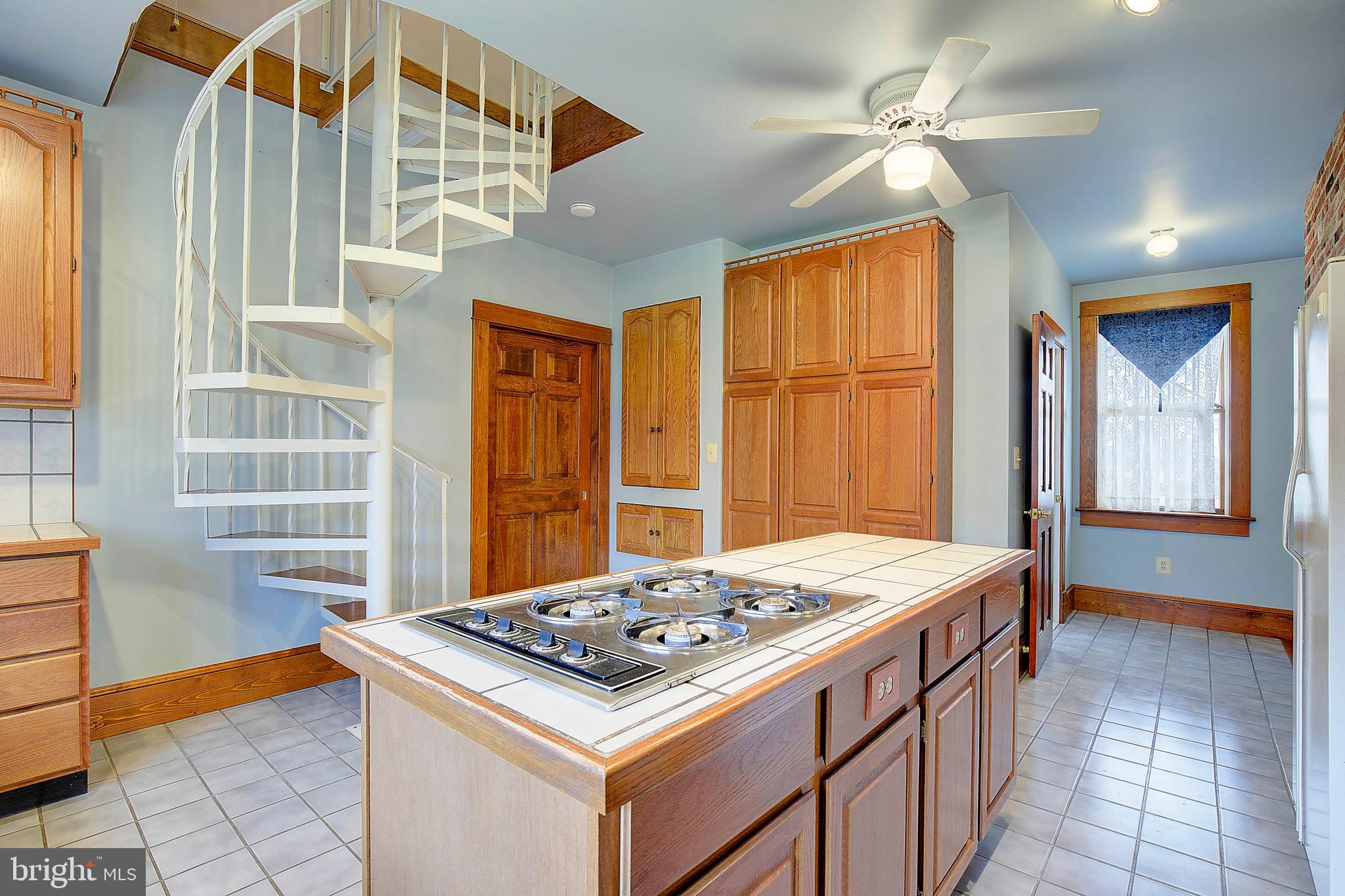 23369 Colton Point Road Avenue, MD 20609 - Photo 17 of 53 Kitchen