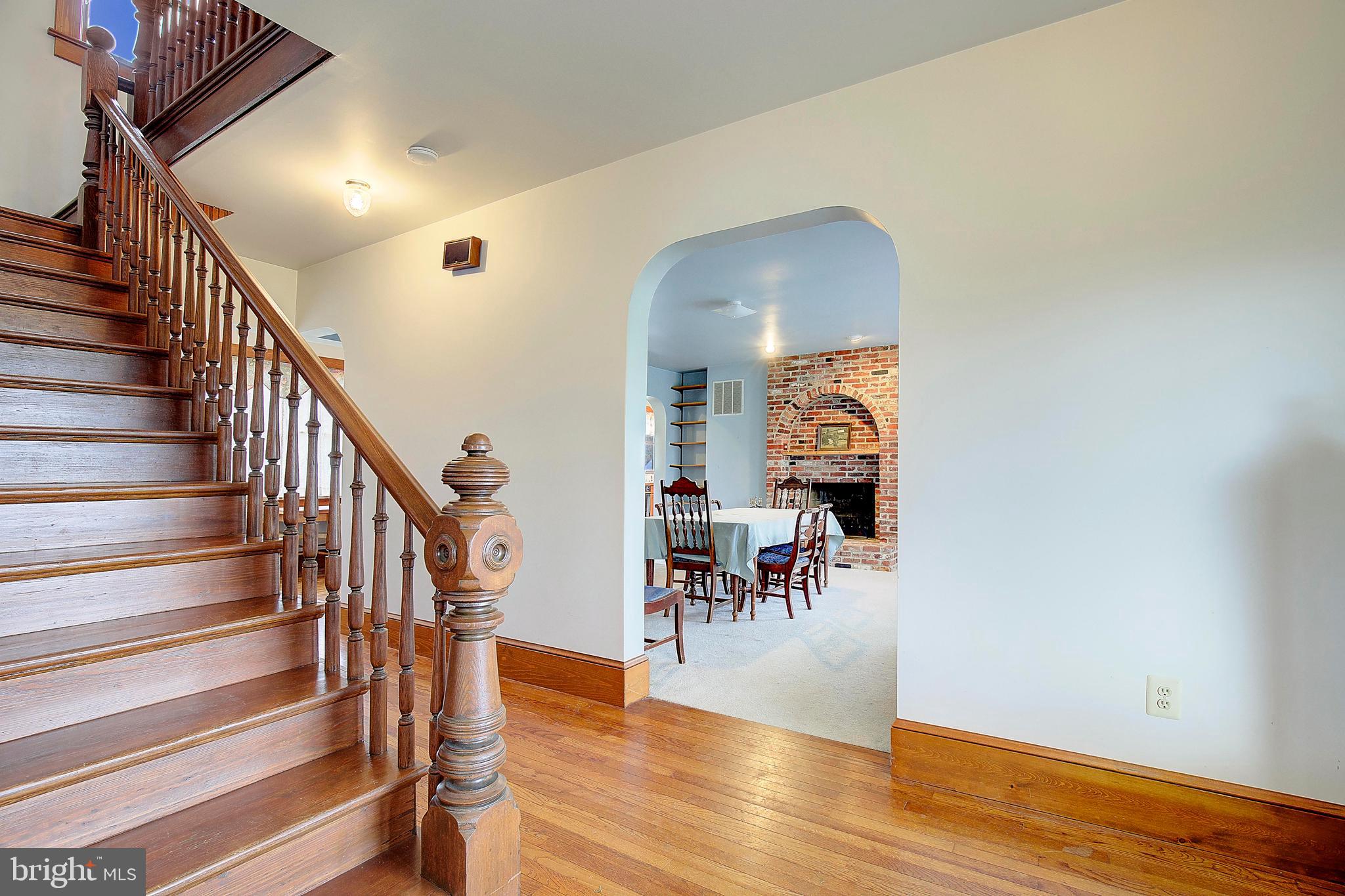 23369 Colton Point Road Avenue, MD 20609 - Photo 9 of 53 Original staircase