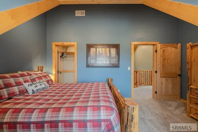 $1,174,000 | 4099 Stagecoach Way, Island Park, ID 83429