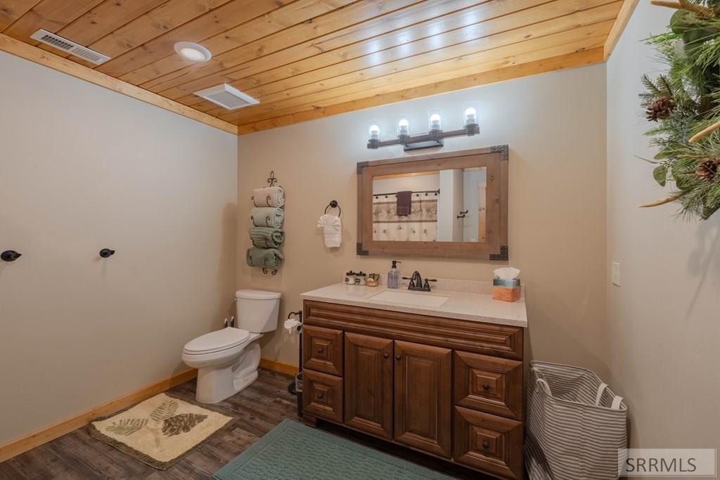 4099 Stagecoach Way Island Park, ID 83429 - Photo 29 of 66 Upstairs bathroom Main cabin