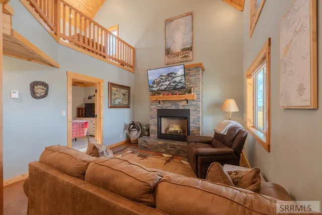 $1,174,000 | 4099 Stagecoach Way, Island Park, ID 83429