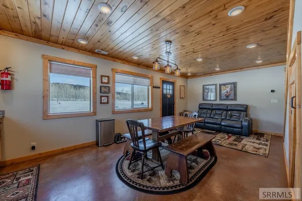 $1,174,000 | 4099 Stagecoach Way, Island Park, ID 83429