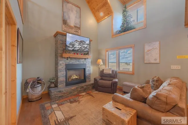 $1,174,000 | 4099 Stagecoach Way, Island Park, ID 83429