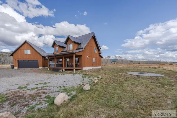 $1,174,000 | 4099 Stagecoach Way, Island Park, ID 83429
