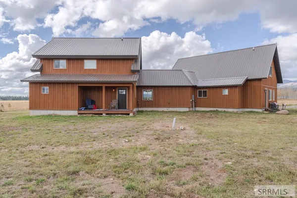 $1,174,000 | 4099 Stagecoach Way, Island Park, ID 83429