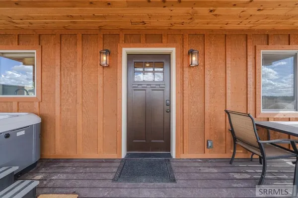 $1,174,000 | 4099 Stagecoach Way, Island Park, ID 83429