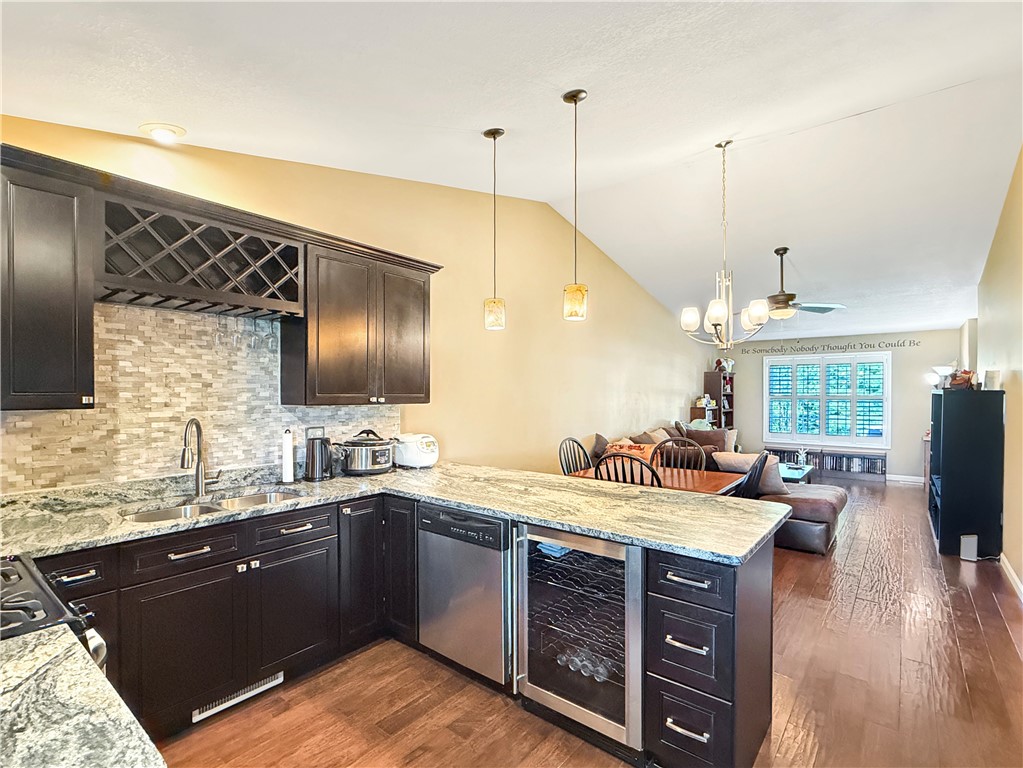 5665 Timber Lake Drive Decatur, IL 62521 - Photo 9 of 20