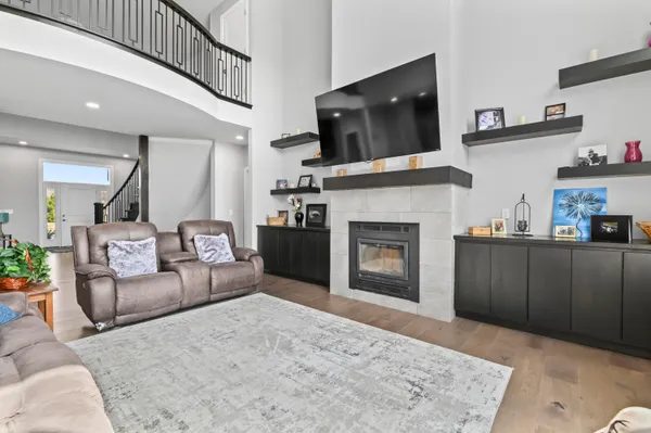 $1,385,000 | S101W33315 Genevieve Drive, Mukwonago, WI 53149
