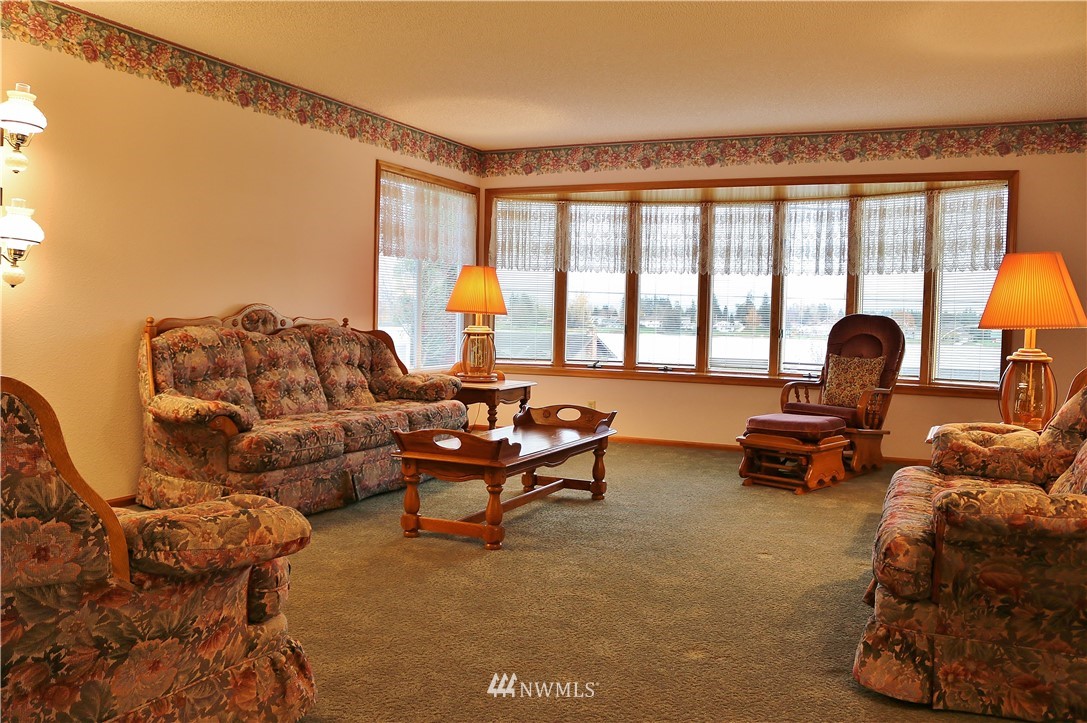 210 East Wiser Lake Road Lynden, WA 98264 - Photo 15 of 25