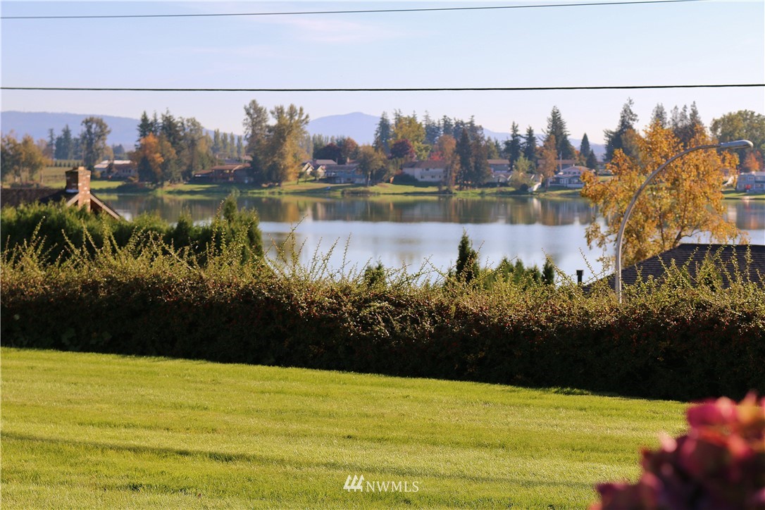 210 East Wiser Lake Road Lynden, WA 98264 - Photo 7 of 25