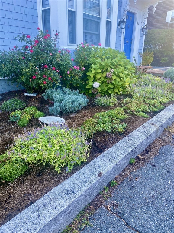 30 Chapel Street, Unit B Gloucester, MA 01930 - Photo 30 of 36