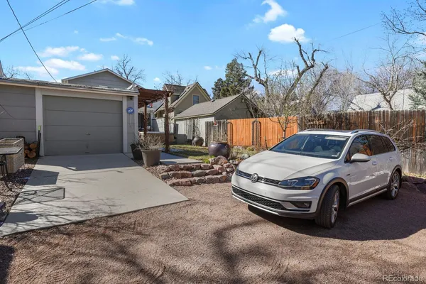 $838,000 | 805 North Corona Street, Colorado Springs, CO 80903