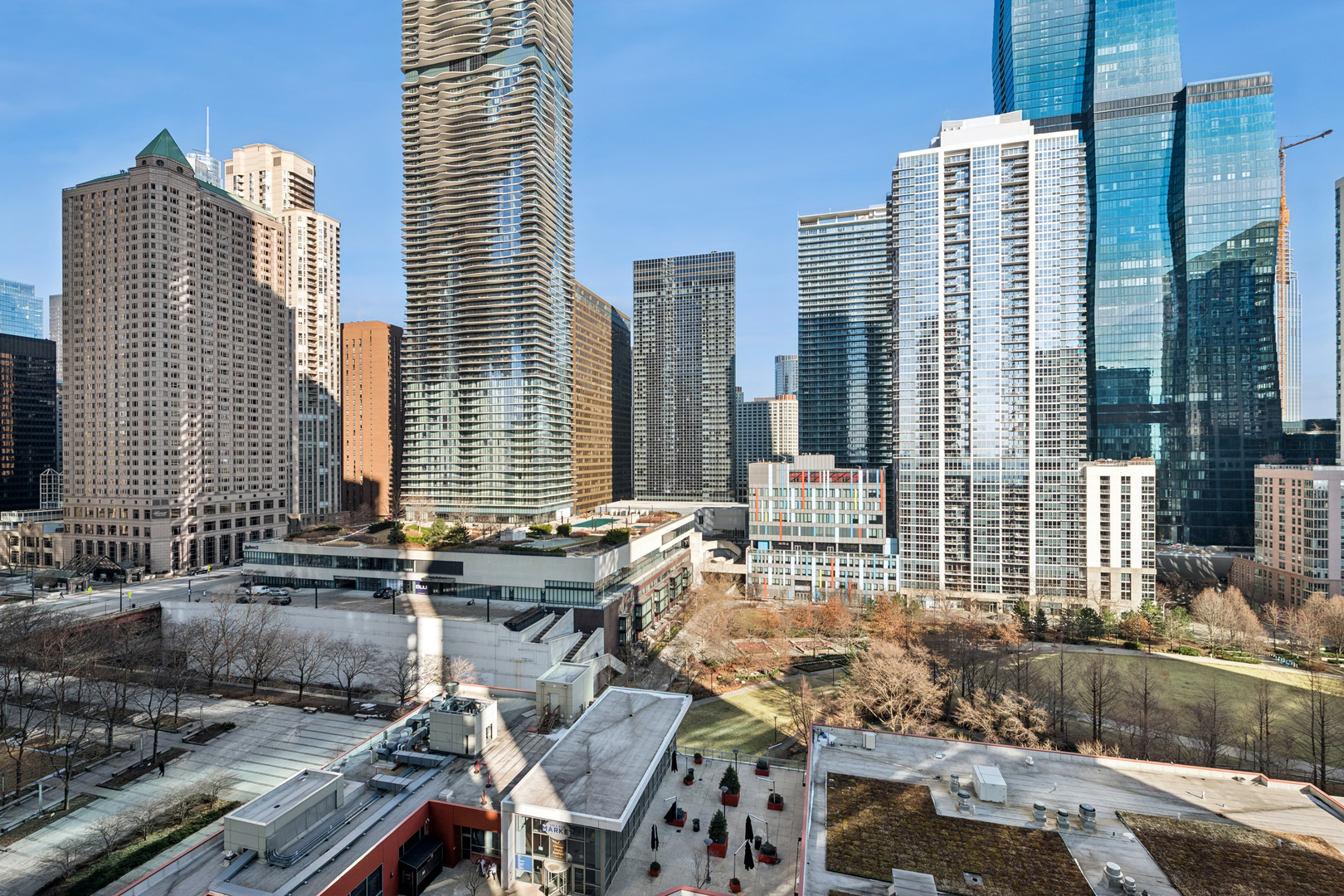 340 East Randolph Street, Unit 1102 Chicago, IL 60601 - Photo 18 of 39