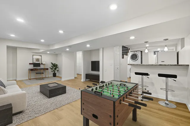 $565,000 | 630 Hermitage Drive, Deerfield, IL 60015