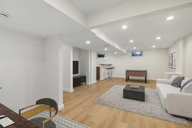 $565,000 | 630 Hermitage Drive, Deerfield, IL 60015