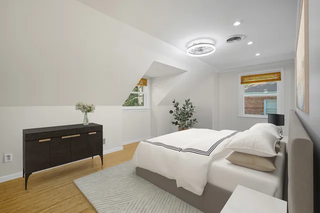 $565,000 | 630 Hermitage Drive, Deerfield, IL 60015