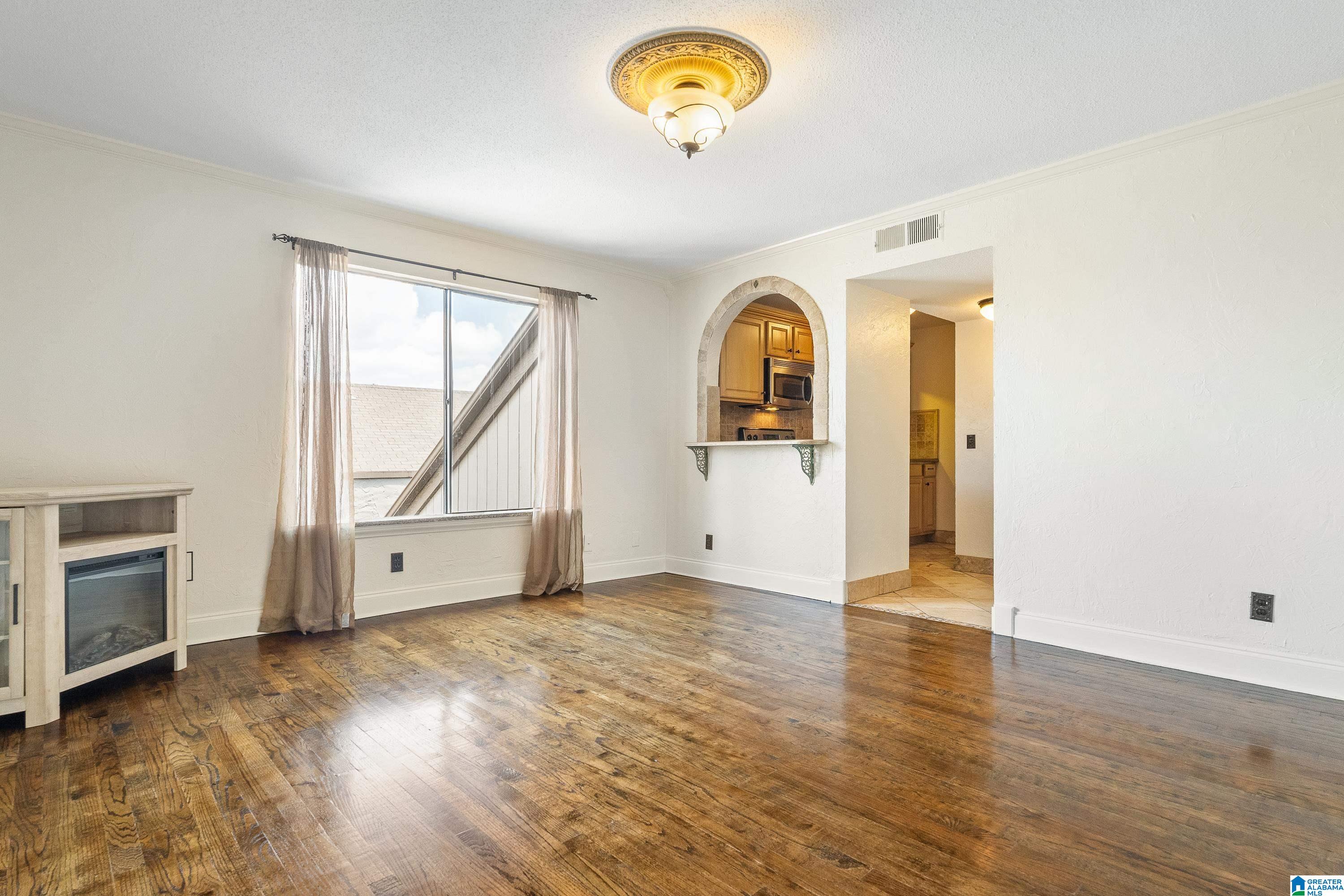 3350 Altamont Road South, Unit D 18 Birmingham, AL 35205 - Photo 11 of 22