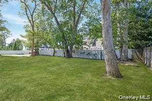 $1,499,000 | 104 Grand Boulevard, Massapequa Park, NY 11762