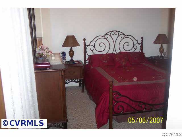 9304 Cason Road Glen Allen, VA 23060 - Photo 8 of 10 Other - Master bedroom