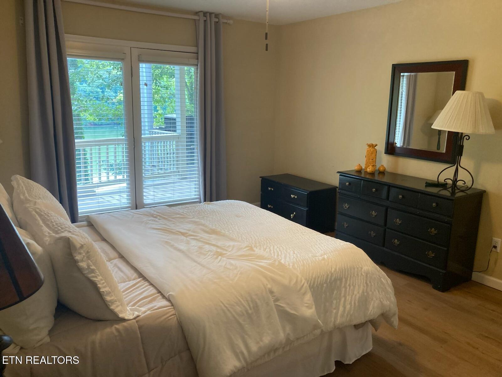 180 Oonoga Way Loudon, TN 37774 - Photo 21 of 29 IMG_4334