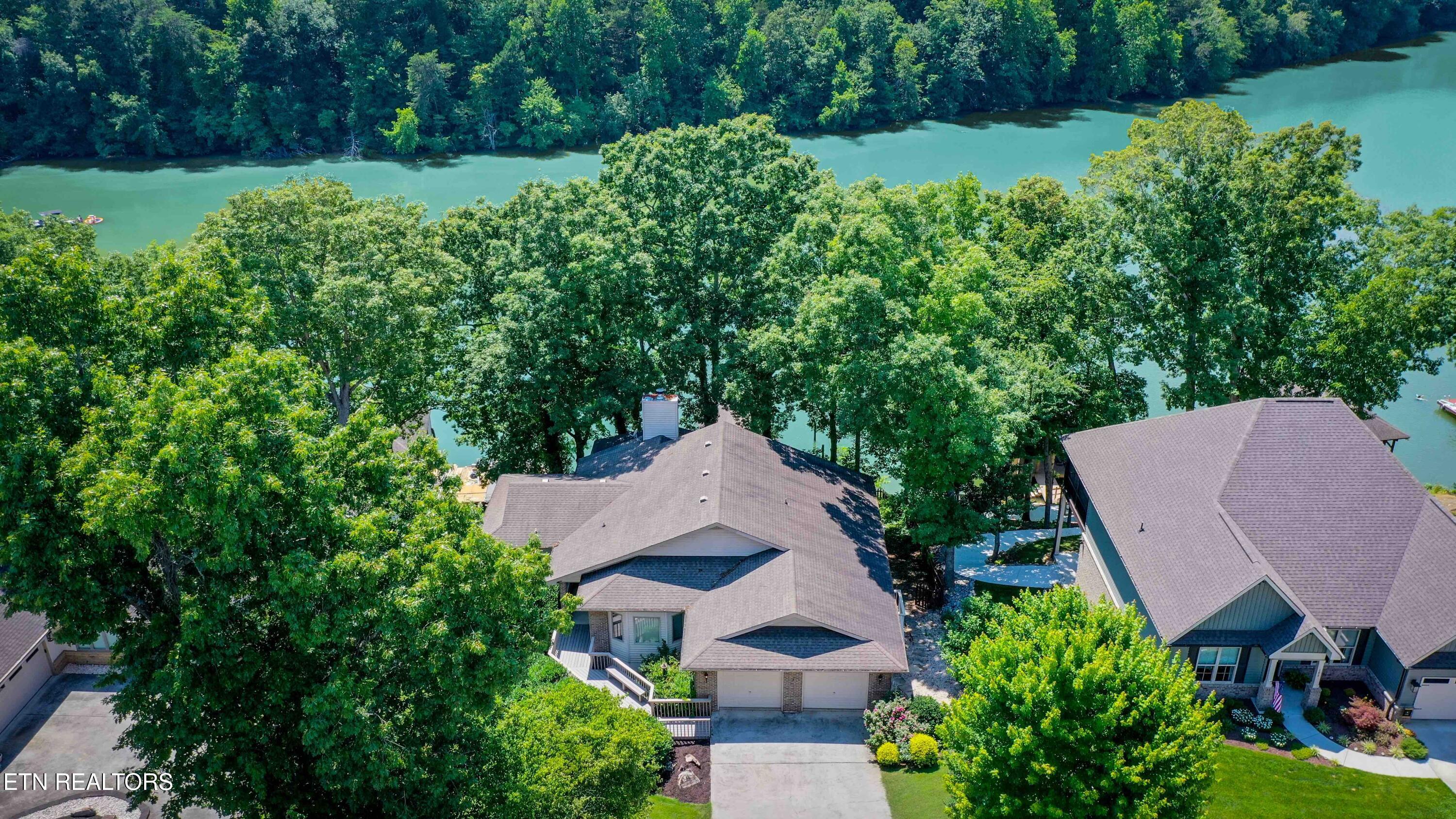 180 Oonoga Way Loudon, TN 37774 - Photo 4 of 29 6