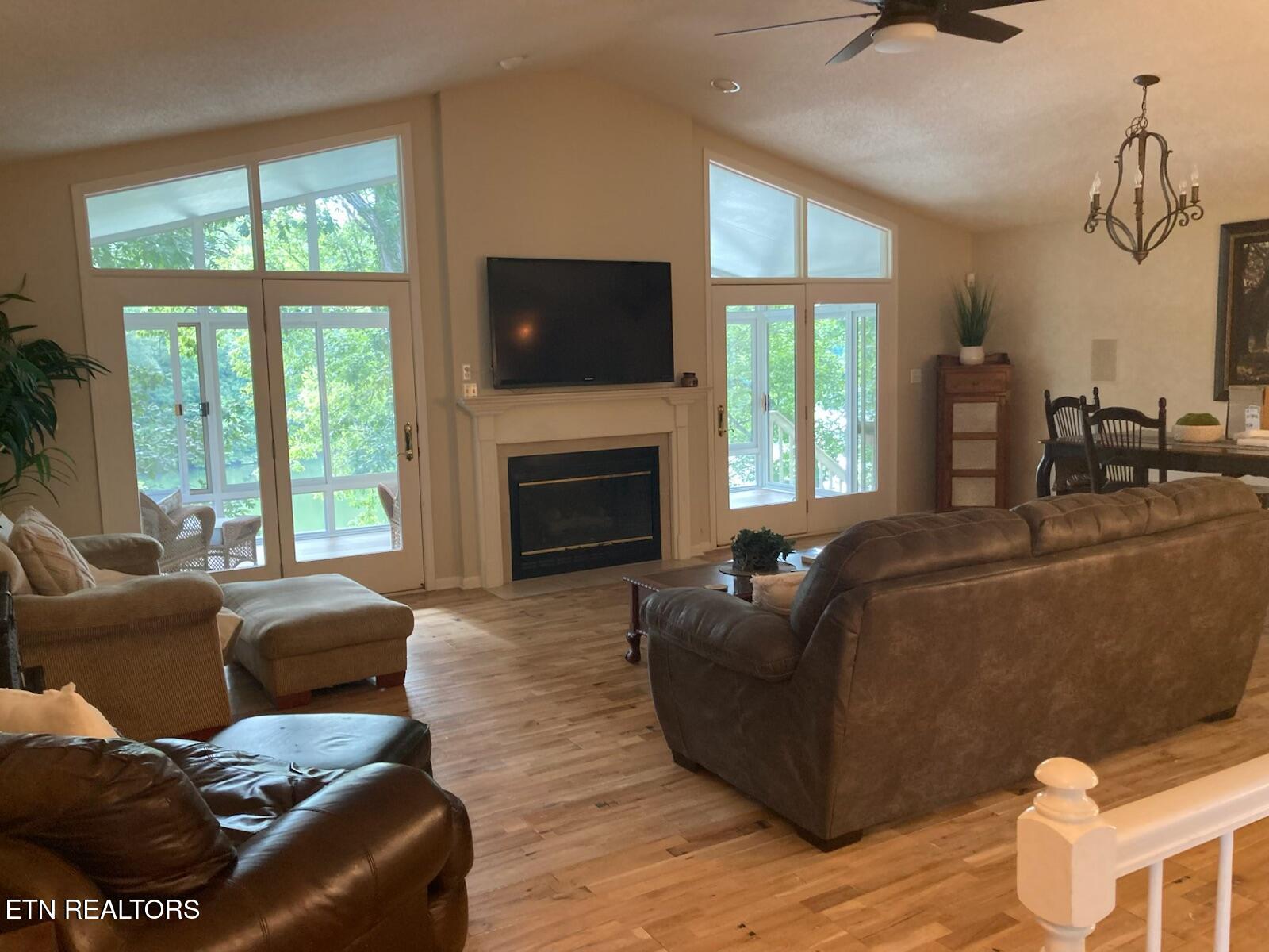 180 Oonoga Way Loudon, TN 37774 - Photo 8 of 29 IMG_4340