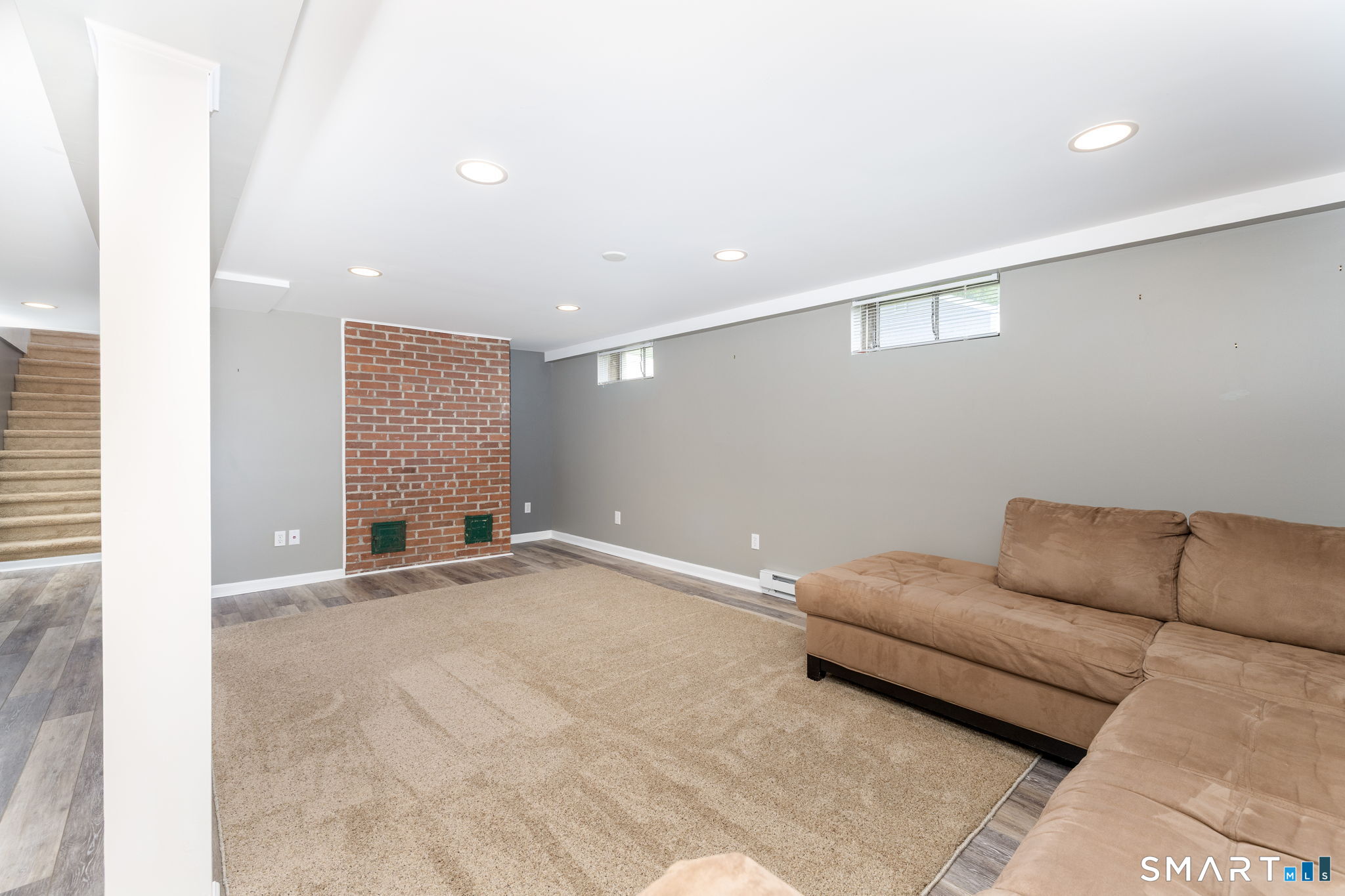 5 Dalewood Road Newington, CT 06111 - Photo 21 of 38