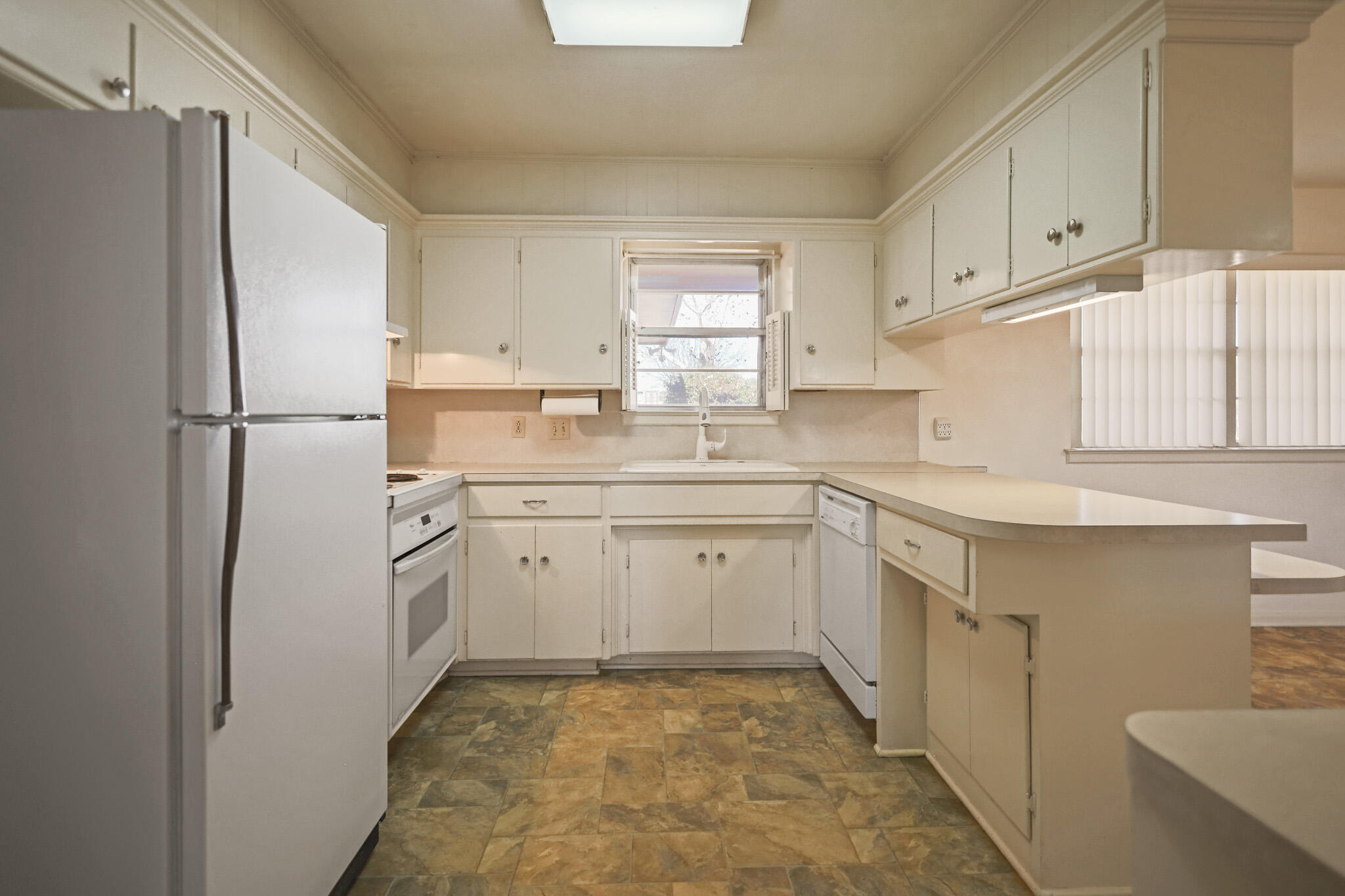 5517 26th Street Lubbock, TX 79407 - Photo 23 of 55 IMG_5809