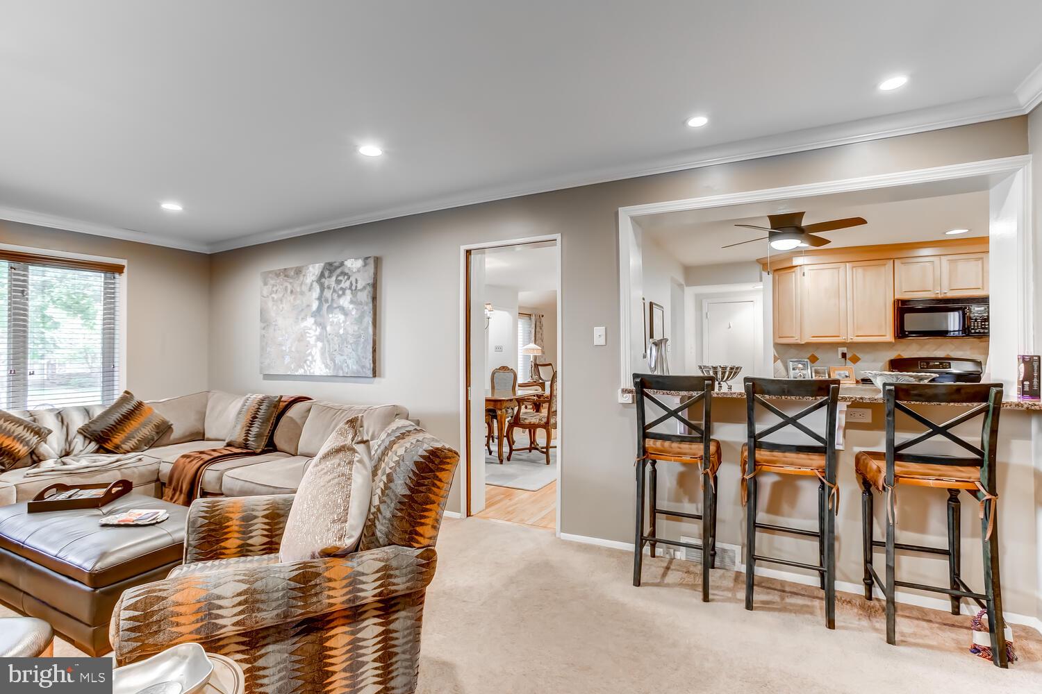 341 Glen Ridge Road Havertown, PA 19083 - Photo 12 of 31 Pass-through between Kitchen and Family Room/Den.