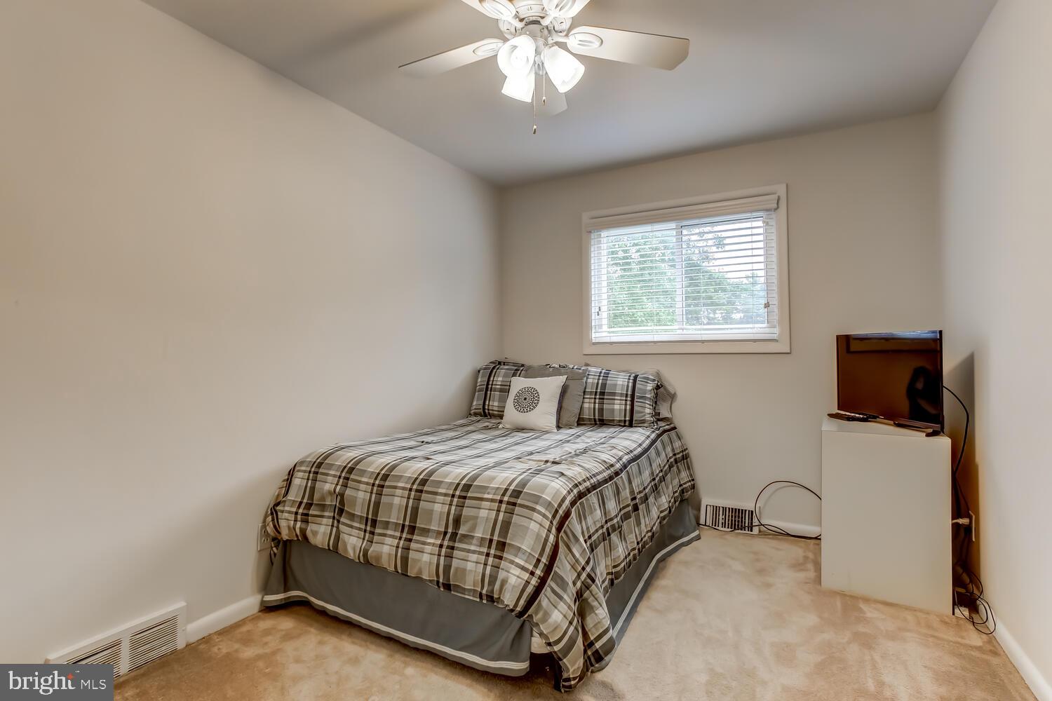 341 Glen Ridge Road Havertown, PA 19083 - Photo 21 of 31 Bedroom 3 of 4.