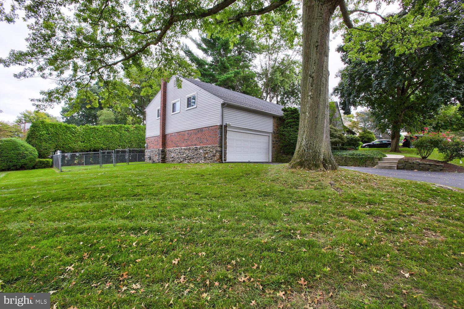 341 Glen Ridge Road Havertown, PA 19083 - Photo 29 of 31 Corner lot presents unlimited options!