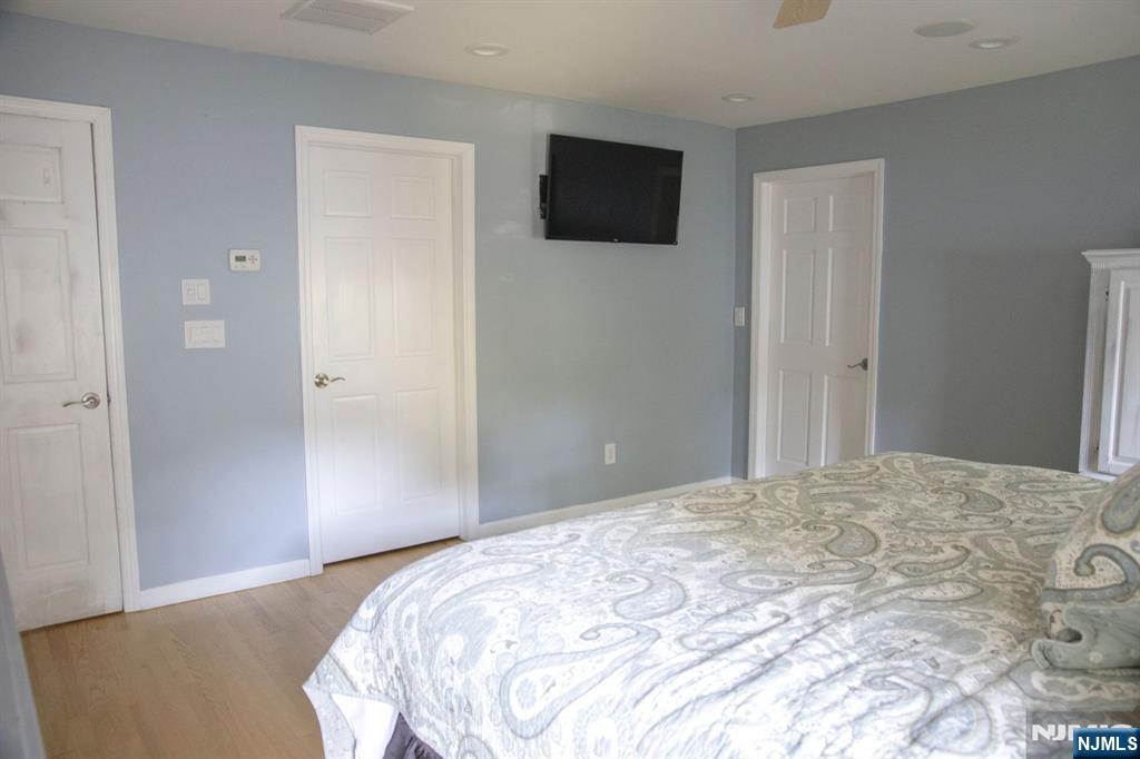 22 Warren Road Fair Lawn, NJ 07410 - Photo 25 of 45
