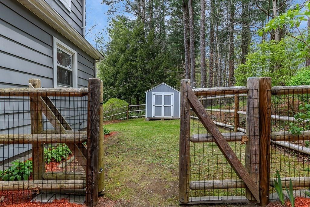 154 Spring Street Medfield, MA 02052 - Photo 33 of 38 Gallery Image 33