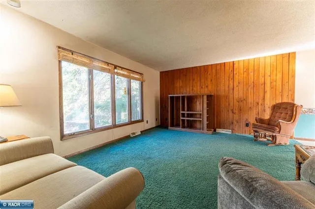 $199,900 | 9141 Burghardt Road, Angora, MN 55703