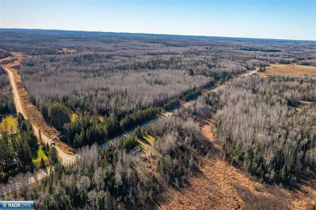 $199,900 | 9141 Burghardt Road, Angora, MN 55703