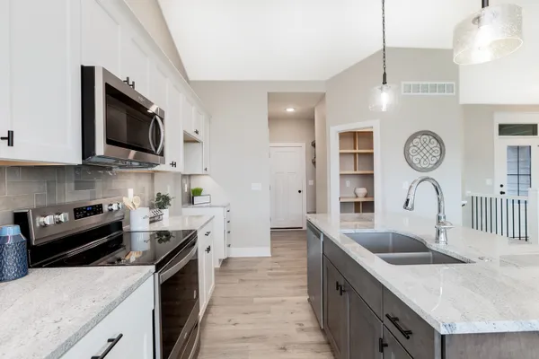 $370,747 | 2614 East 48th Street North, Wichita, KS 67219