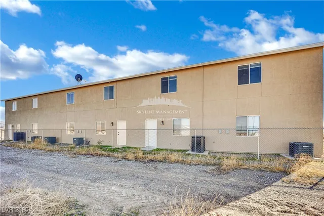 $1,500 | 200 Mount Charleston Drive, Unit 3, Pahrump, NV 89048