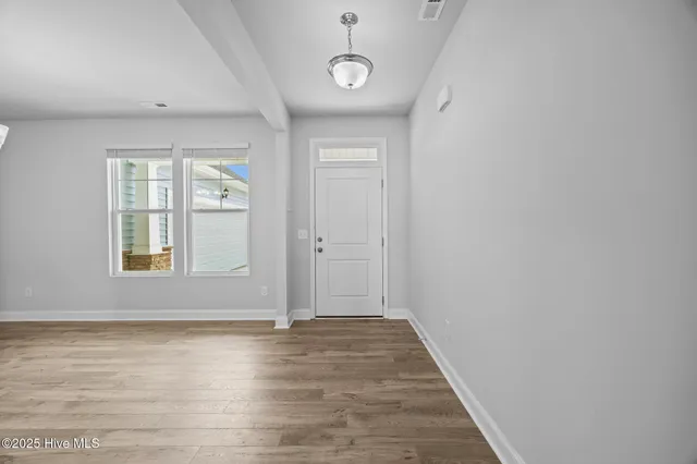 $519,900 | 260 East Red Head Circle, Sneads Ferry, NC 28460