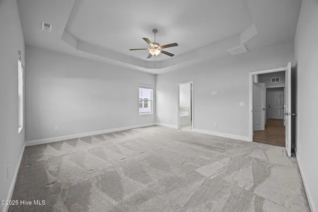 $519,900 | 260 East Red Head Circle, Sneads Ferry, NC 28460