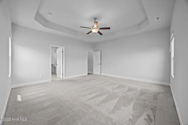 $519,900 | 260 East Red Head Circle, Sneads Ferry, NC 28460