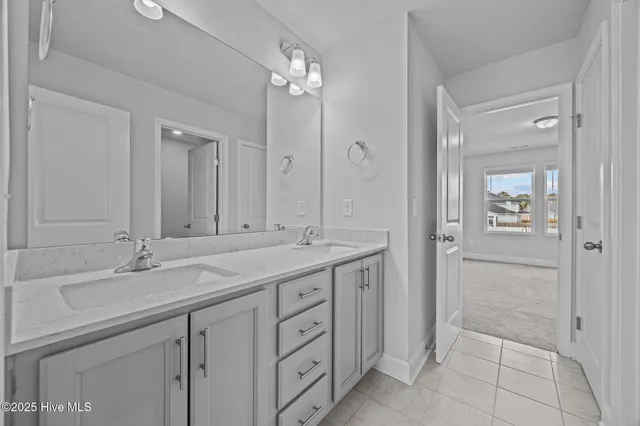 $519,900 | 260 East Red Head Circle, Sneads Ferry, NC 28460