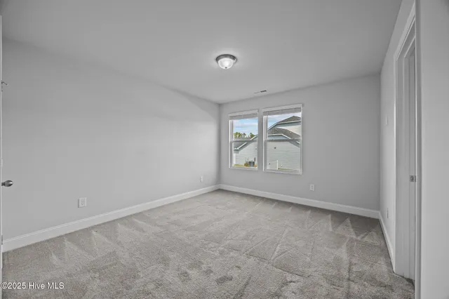 $519,900 | 260 East Red Head Circle, Sneads Ferry, NC 28460