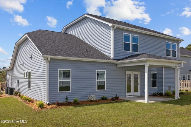 $519,900 | 260 East Red Head Circle, Sneads Ferry, NC 28460