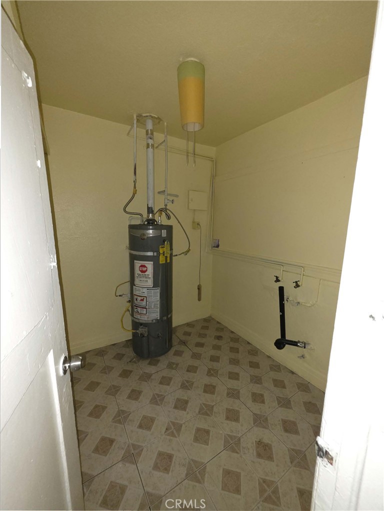 111 North Soto Street Los Angeles, CA 90033 - Photo 9 of 10 a bathroom with a sink