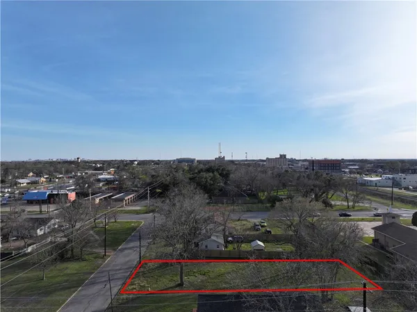 $150,000 | 806 North Washington Avenue, Bryan, TX 77803